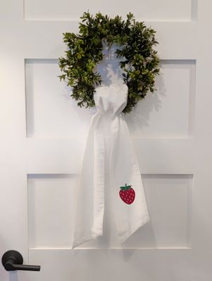Wreath Sash - Strawberry