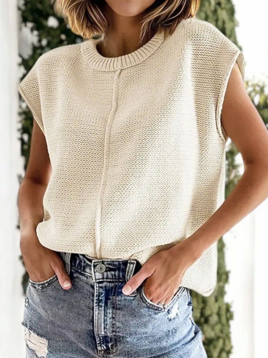 Round Neck Knitted Sweater