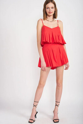 En Saison - Maddie Pleated Shorts in Red