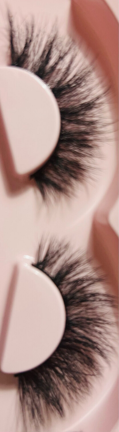 Full Strip Cat Eye Lashes