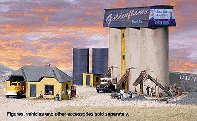 HO Scale Walthers Cornerstone Goldenflame Fuel Co.