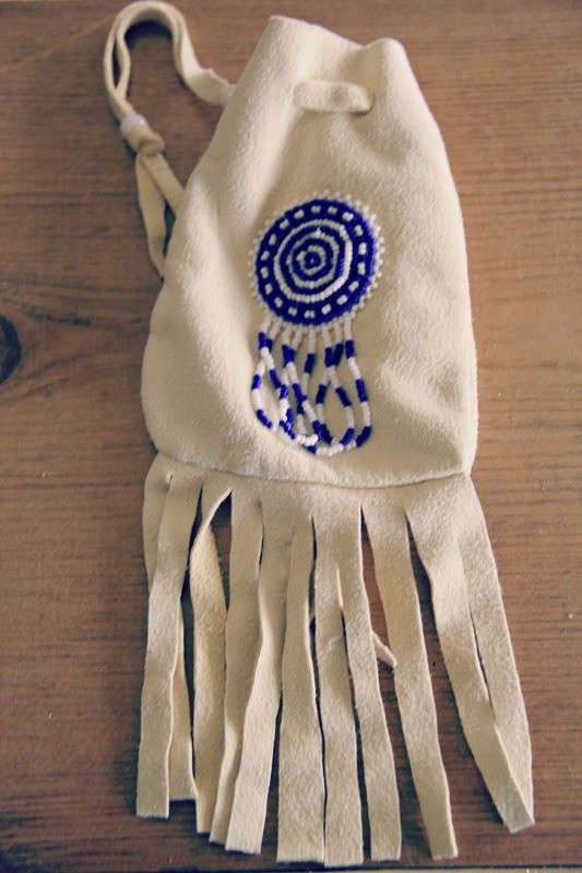 Large Tobacco Pouch (Tan With Rosette)
