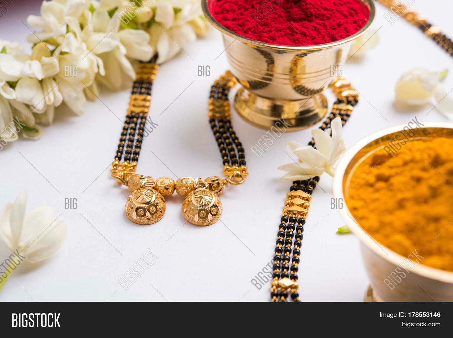 Mangalsutra (Kasithaali)