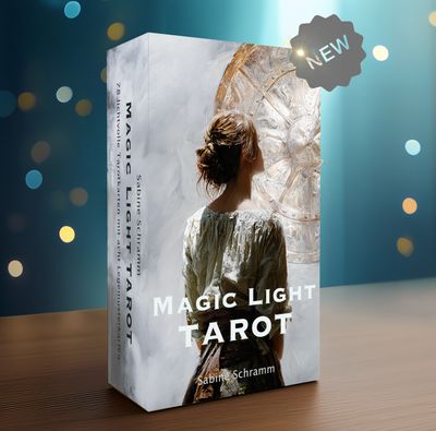 TAROT „Magic Light Tarot“ Kartendeck 78 Tarotkarten + 8 Legungskarten + digitales Begleitheft TAROT „Magic Light Tarot“ Kartendeck 78 Tarotkarten + 8 Legungskarten + digitales Begleitheft