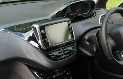 Peugeot 2008 NEW touchscreen with new glass digitiser