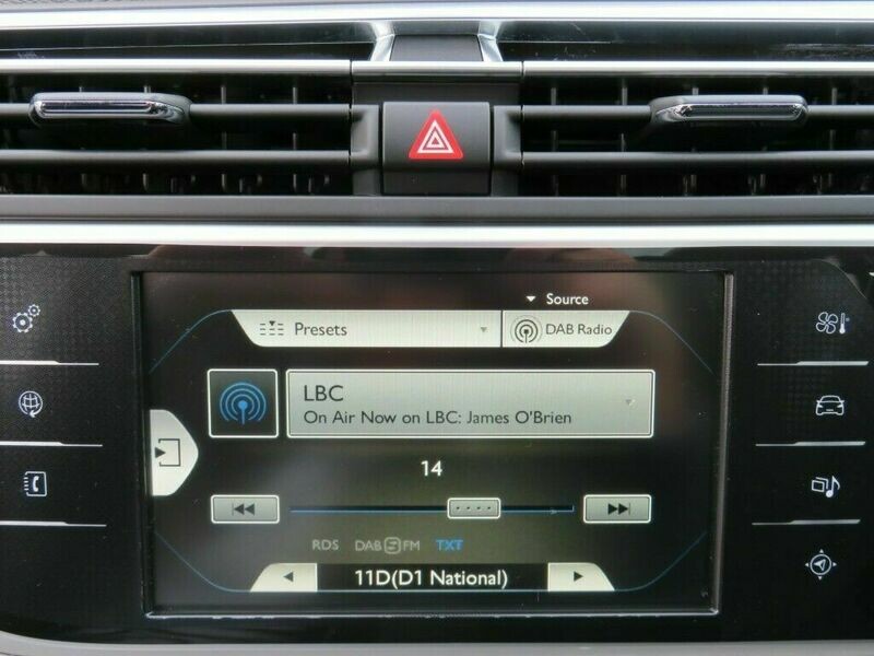 Citroen C4 Picasso NEW genuine touch screen 9805089780 / 9812720580
