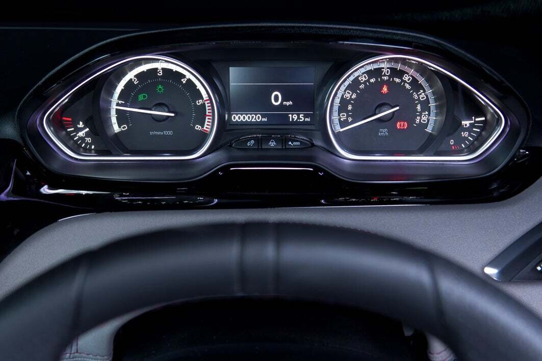 Peugeot 208  Premium Speedo cockpit with Colour display + white led halo lighting - Exclusive