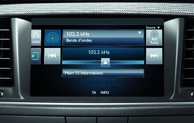 Peugeot 508 touchscreen repair while you wait or via post 
 9808159280 / 9812771880
