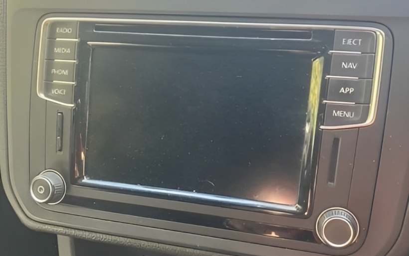 Skoda Octavia touchscreen repair