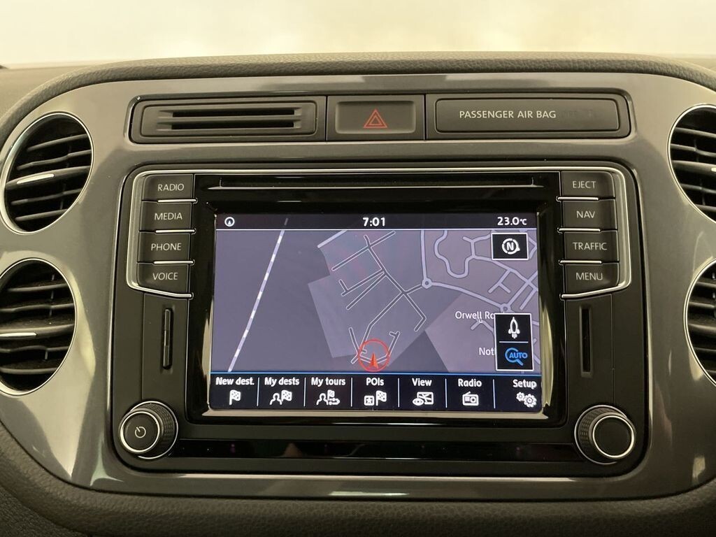 Vw Tiguan Touch Screen Not Working: Troubleshooting Guide