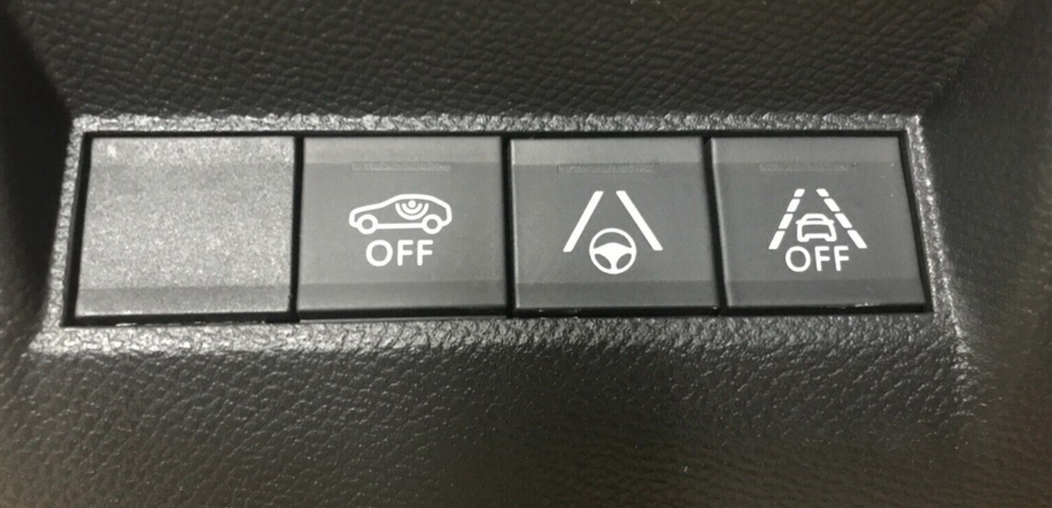 Peugeot 208 and e208 Drive Assist Plus hardware and activation combo 2019-2024