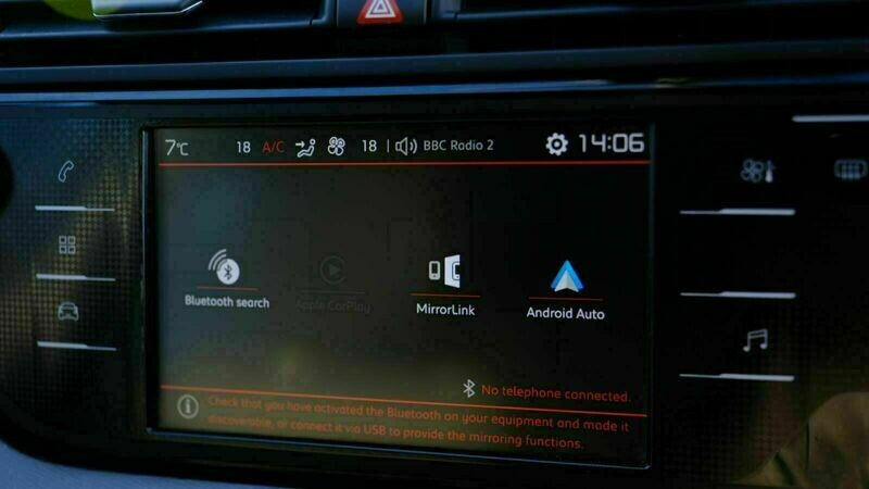 Citroen C4 Picasso NAC upgrade kit with Apple CarPlay + Android auto + DAB + Tom Tom navigation built-in