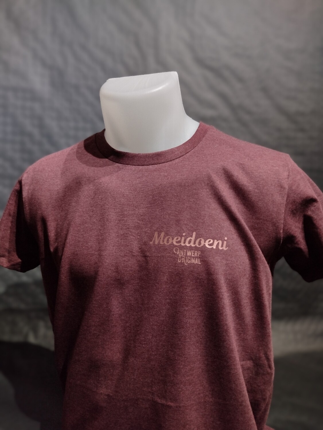T shirt - Moeidoeni