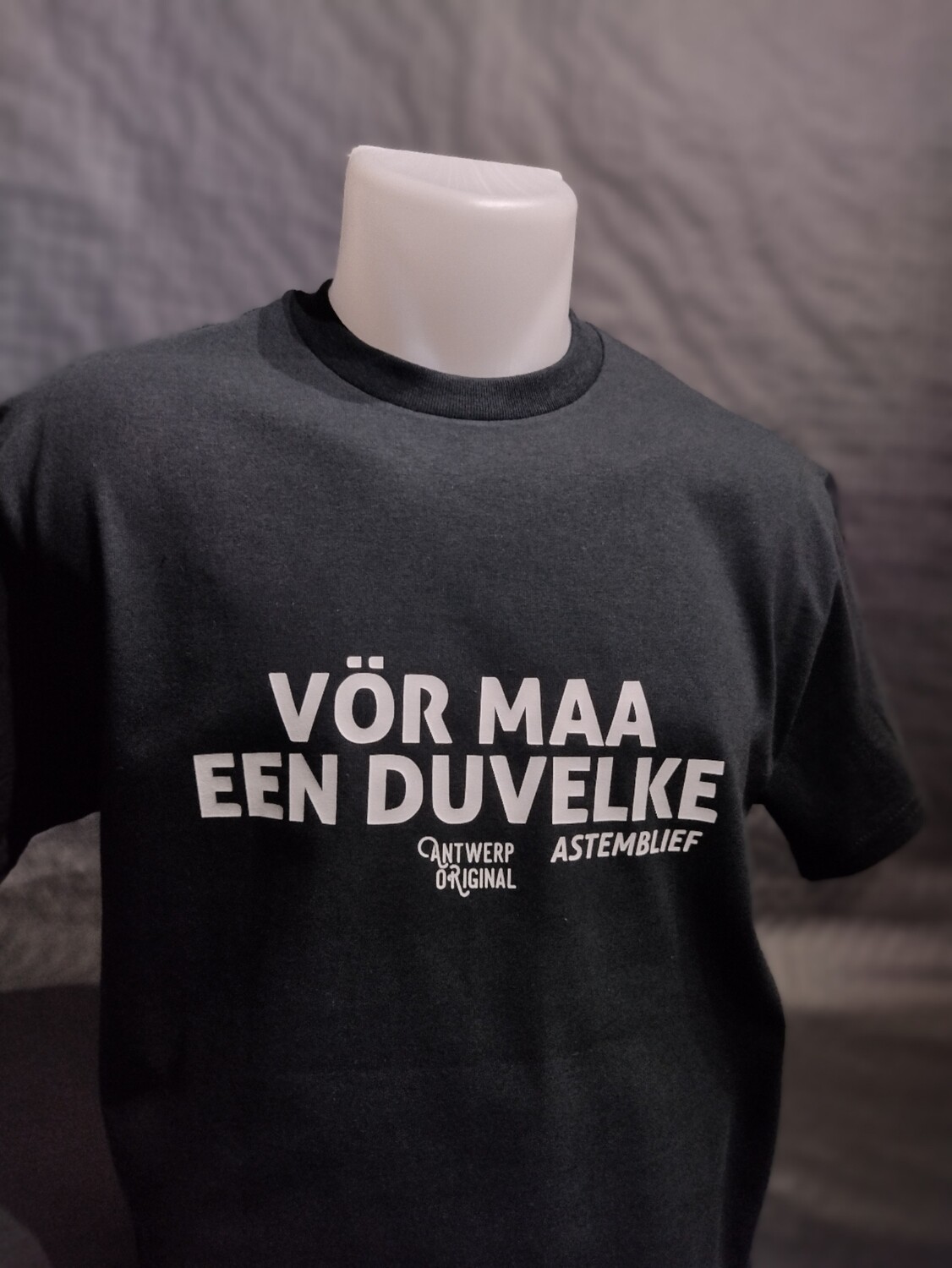 T shirt - VÖR MAA EEN DUVELKE ASTEMBLIEF