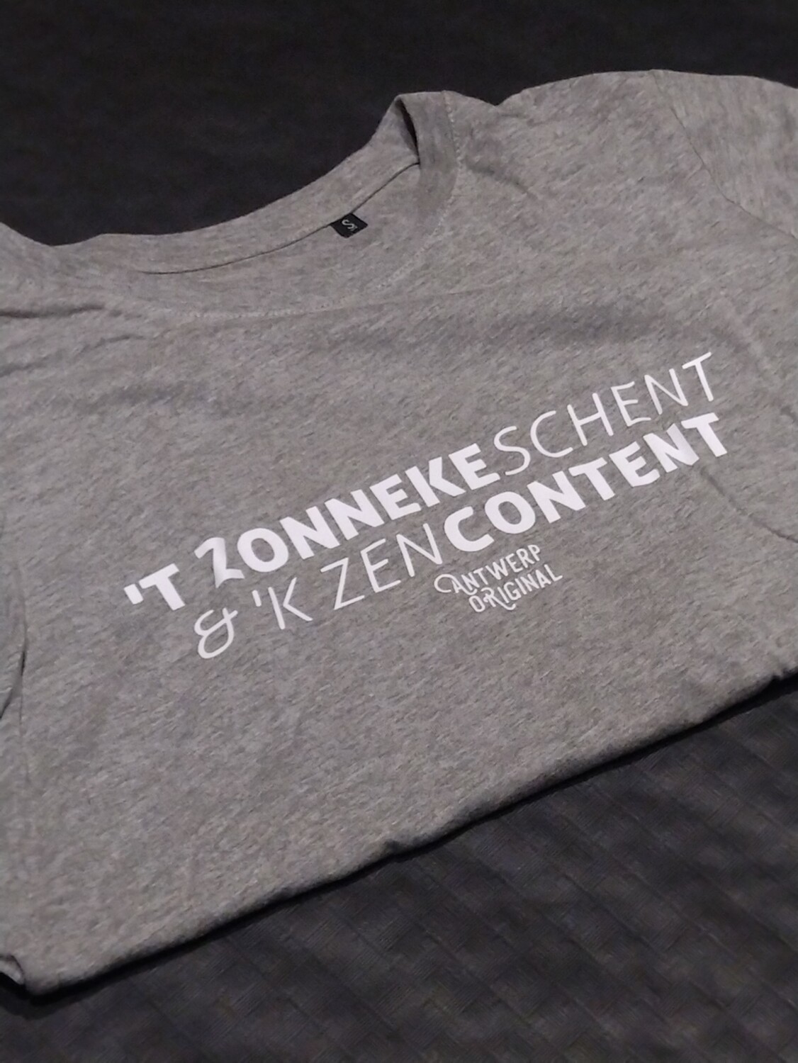 Dames Tshirt - Tzonneke schent & kzen content  -   Small