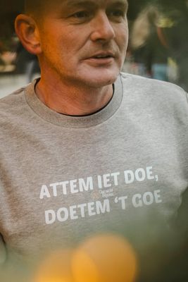 Trui - ATTEM IET DOE, DOETEM &#39;T GOE