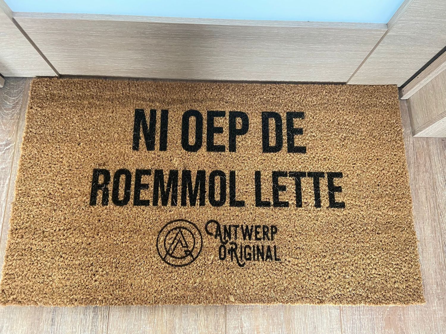 DEURMAT - Ni Oep De Roemmol Lette