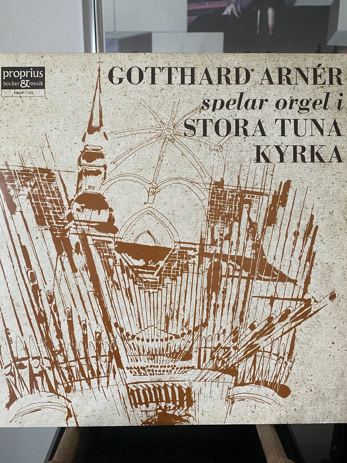 Gotthard Arnér spelar orgel i Stora Tuna Kyrka