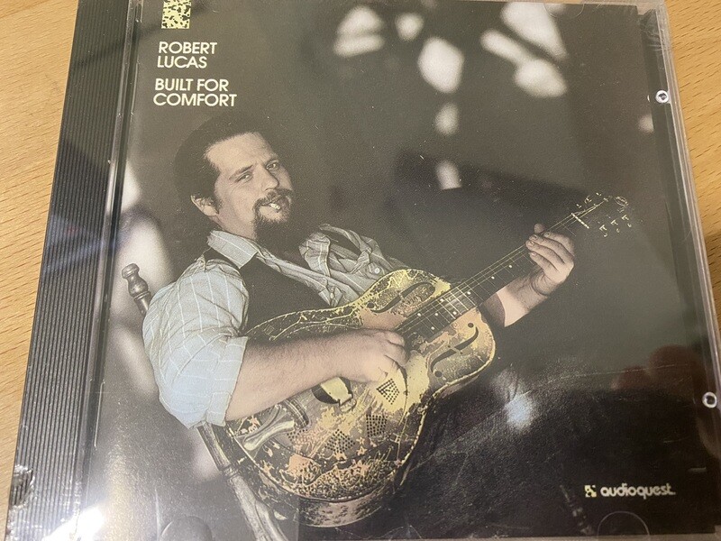 Robert Lucas
Built For Comfort