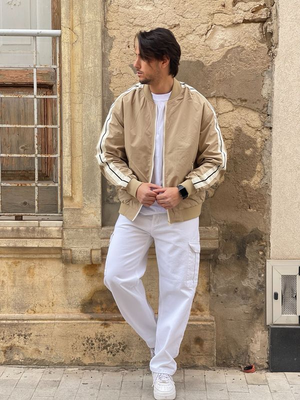 Giubbino con bande laterali