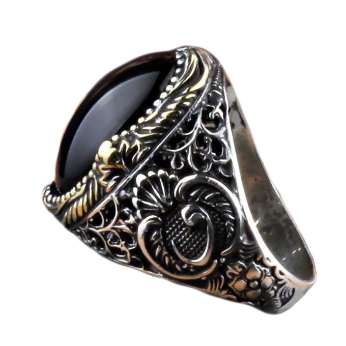Hand Made Silver  Ring with Onyx Stone