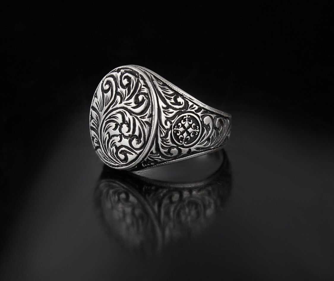 Hand Made pure 925 Silver Sterling Ring