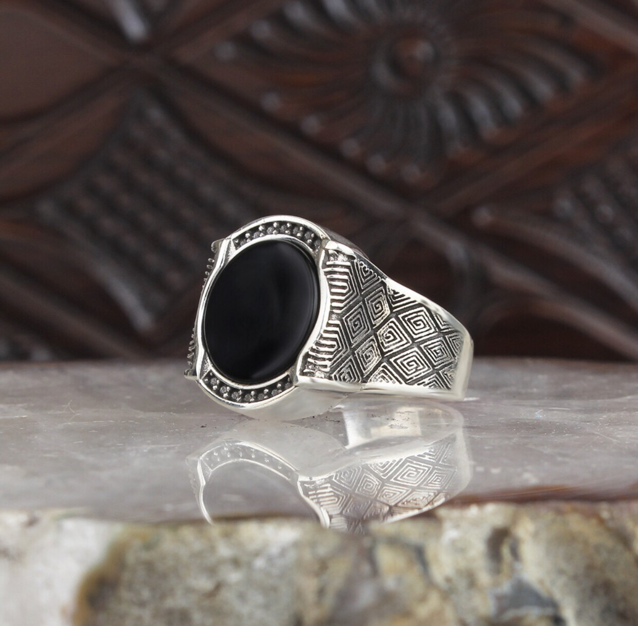 925 Silver Sterling Ring with Onyx Stone