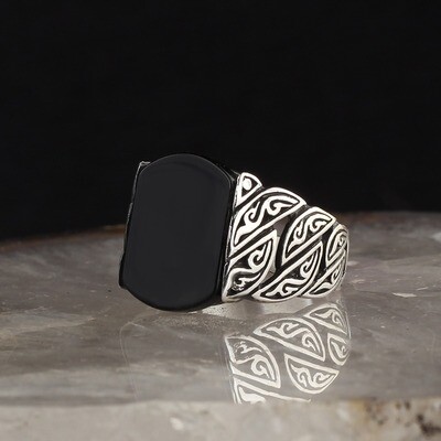 Hand Made 925 Silver Sterling Ring with Onyx Stone all sizes available