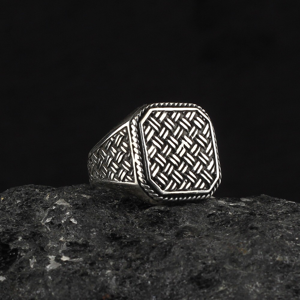 Hand Made pure 925 Sterling Silver Ring All sizes available