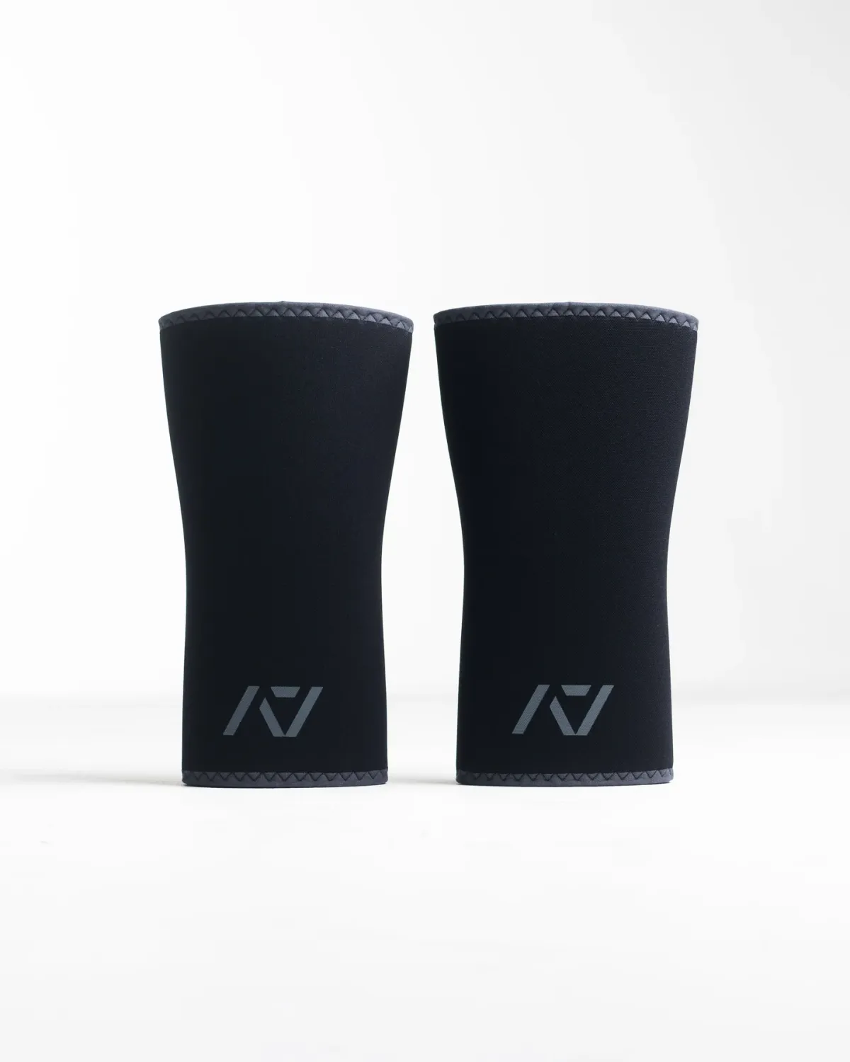 A7 プロ系ニースリ RIGOR MORTIS サイズXL A7 プロ系ニースリ RIGOR MORTIS サイズXL Hourglass Knee