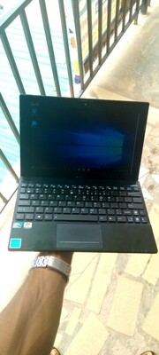 Azus mini laptop 