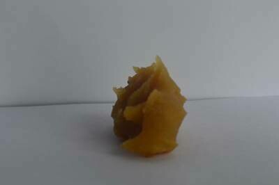 Lipstick base (Glossy finish)