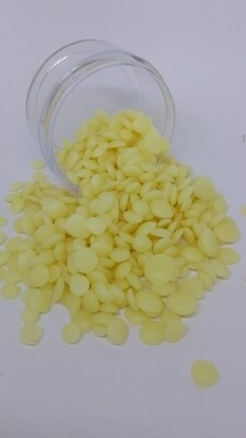 Yellow Beeswax Pellets / Beeswax pastilles