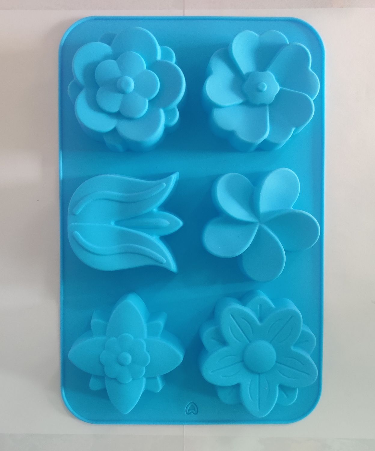 Designer Flower Silicon Mould(SB36) (6 cavity)(70 gm)(7 cm*7 cm*2 cm)