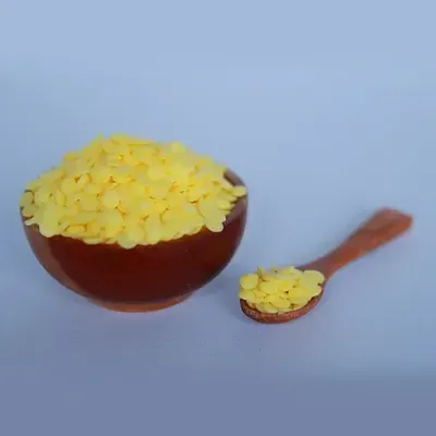 Yellow Beeswax Pellets / Beeswax pastilles