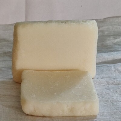 Soy wax chunks (AA+)