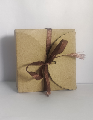 Brown lace lock box(8cm*8cm*3cm)(SP13)