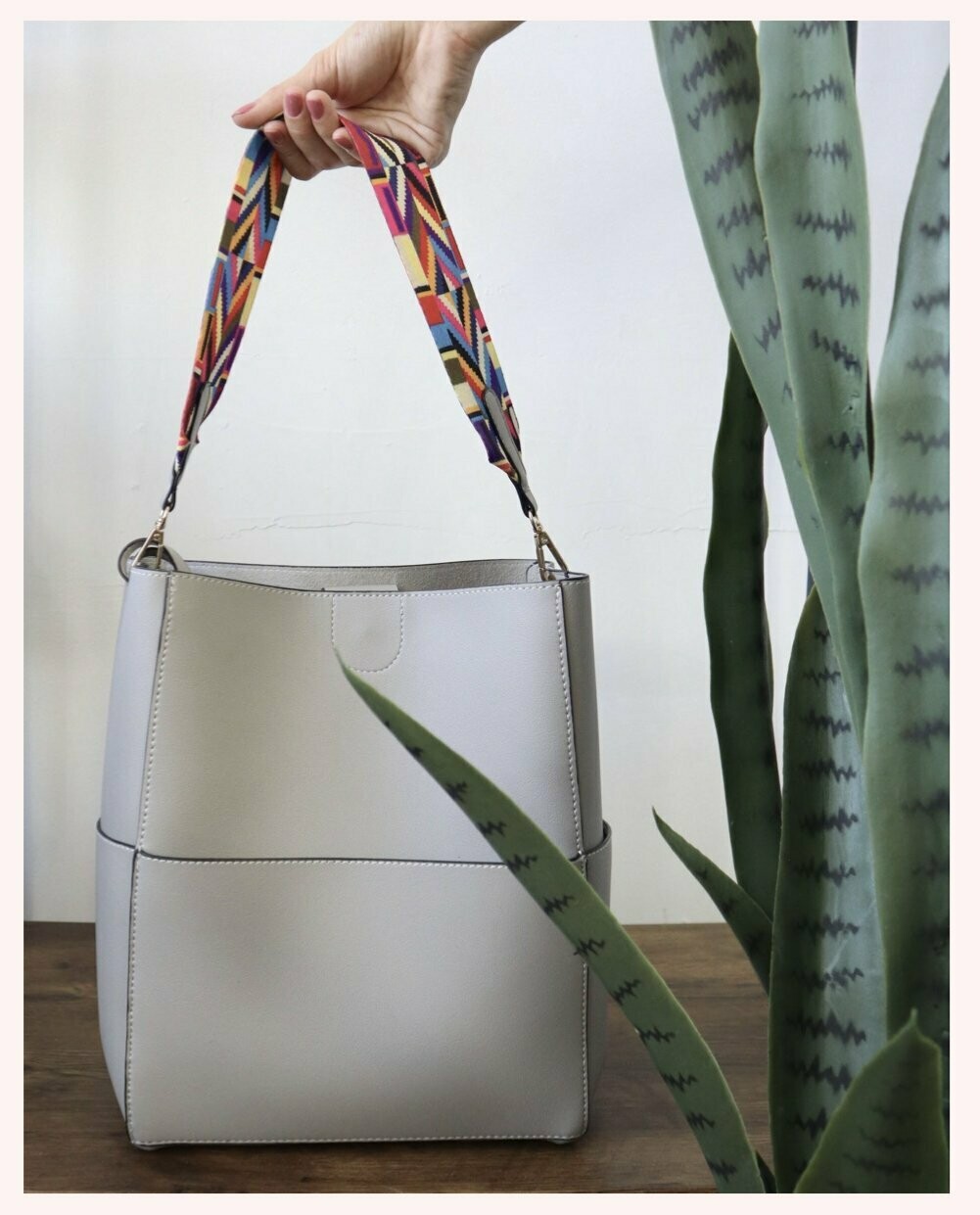 Demi Bucket