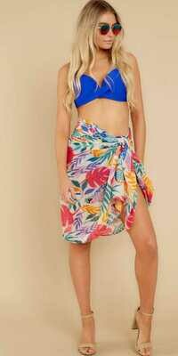 Wrap It Up White Multi Printed Sarong 
RED-FE