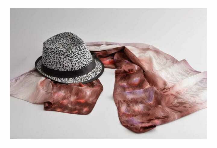 Dark scarf handmade colorful scarf women accessory designer batik painting
MH-PER