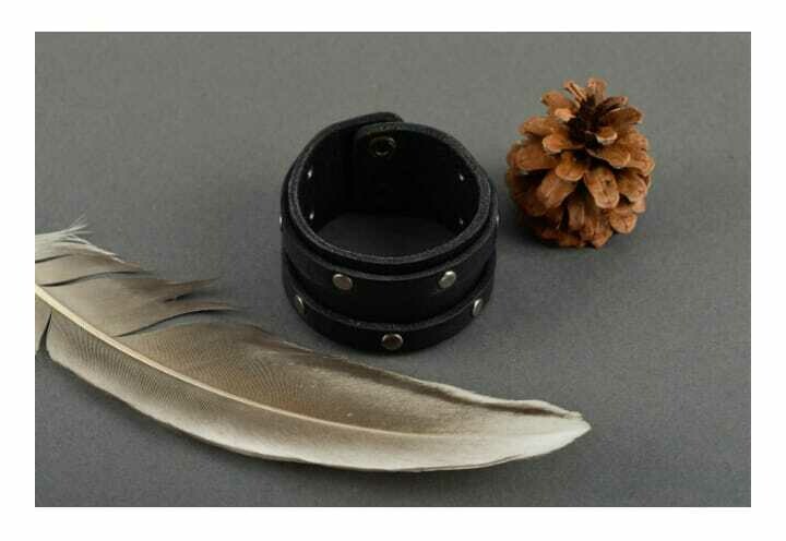 Handmade genuine leather bracelet leather goods bracelet designs unisex jewelry
MH-OP