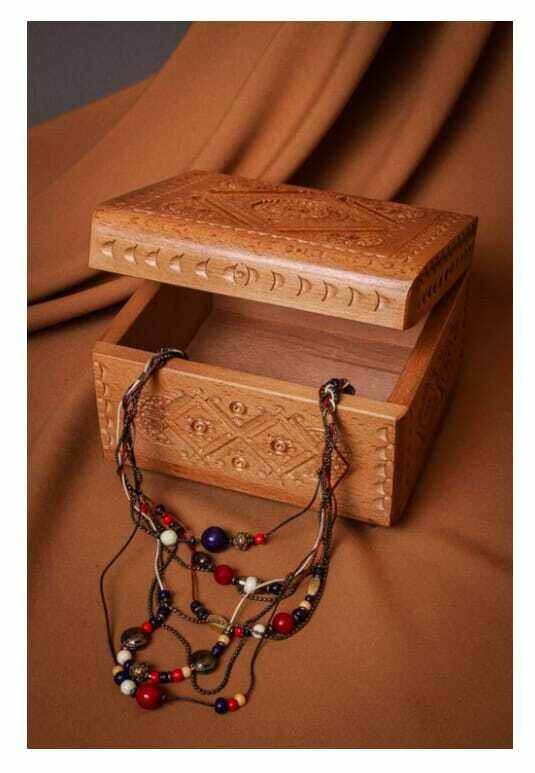 Wooden box for jewelry MH-RA