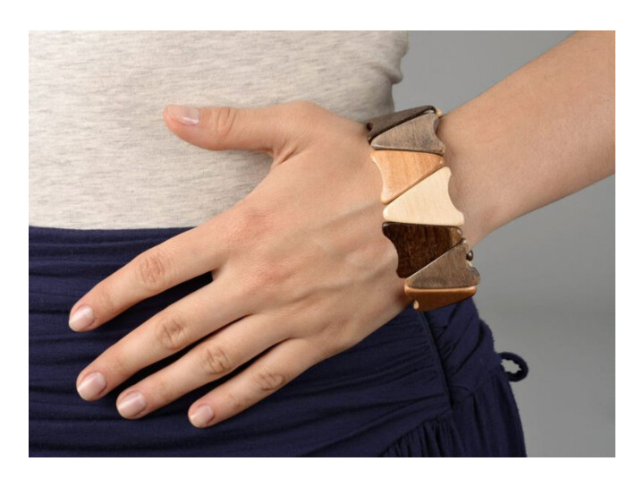 Wrist bracelet "Heart of the forest" MH-PF