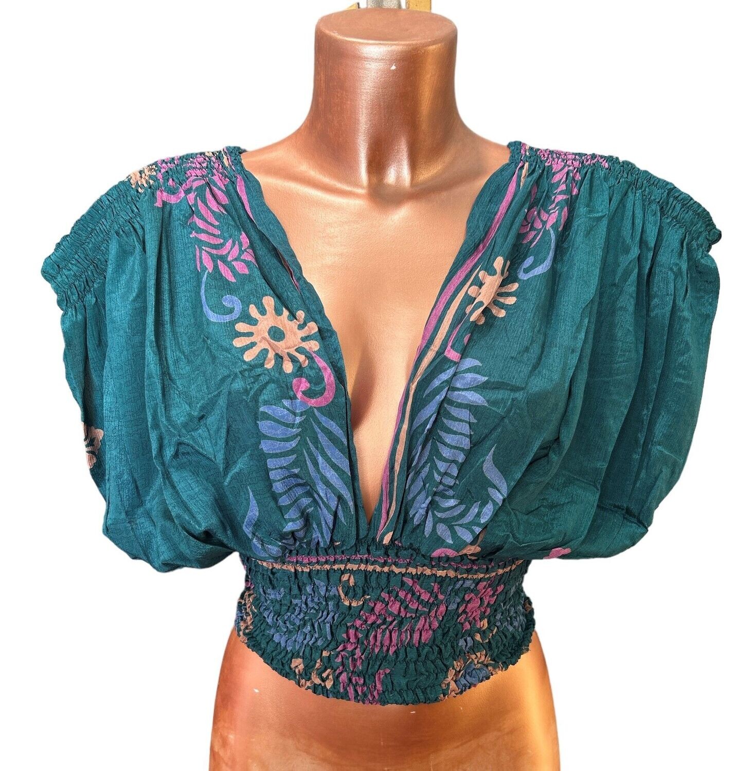 Blusa seda escote