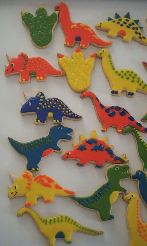 Vegan custom made decorated sugar cookies. GLUTEN FREE available.