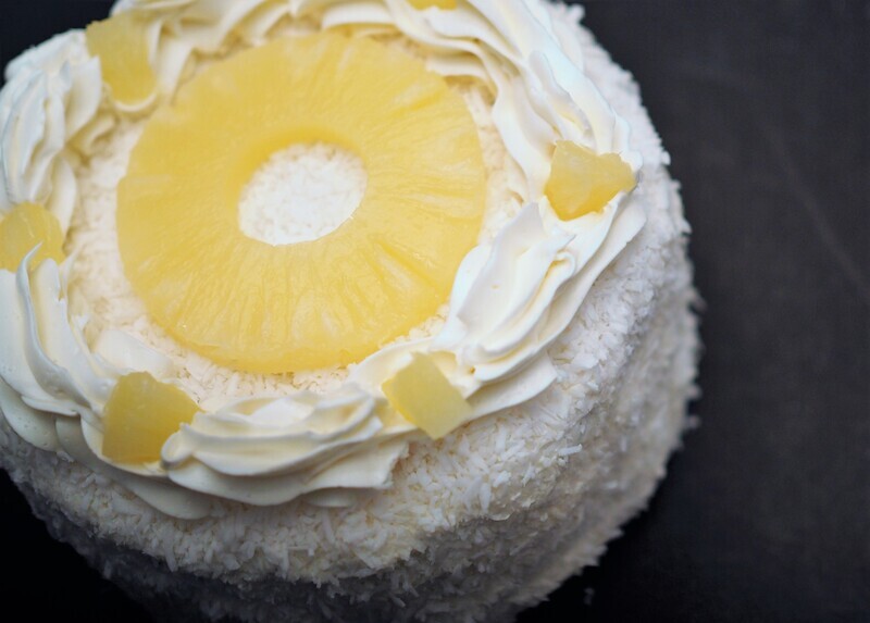 Vegan Piña Colada cake