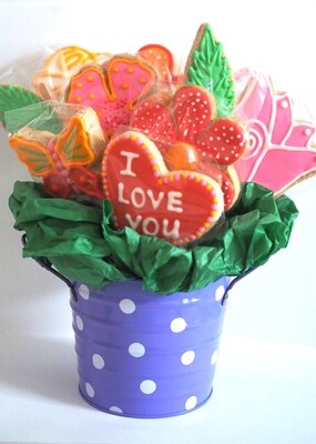 Custom made vegan decorated cookies bouquets. GLUTEN FREE available.