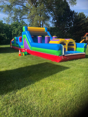 40FT OBSTACLE COURSE 