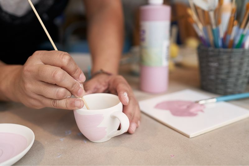 Keramik Malerei Christmas Edition-Familien Kind Workshop - So. 14.12.2025 -1.Slot-