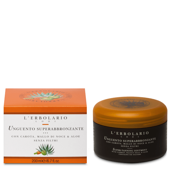 Unguento Super abbronzante
L'alleato numero uno per un'abbronzatura intensa senza filtri con Carota, mallo di Noce e Aloe